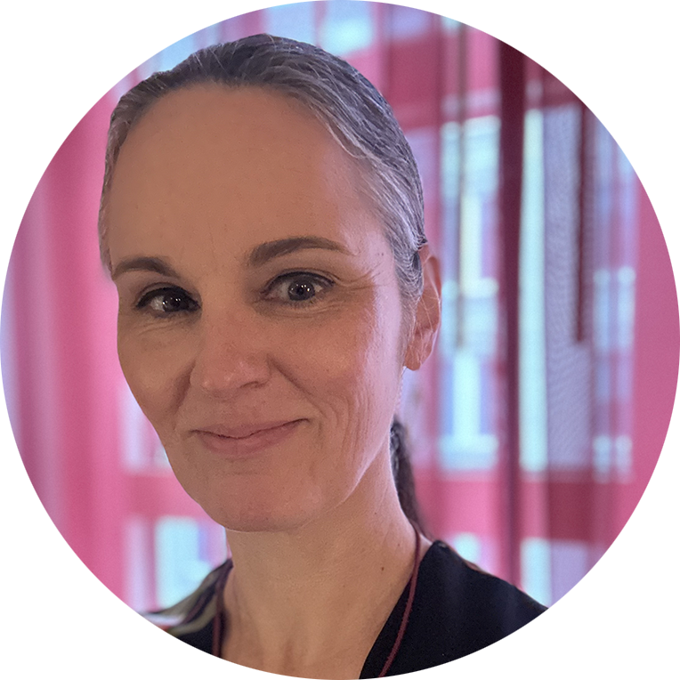 Paige Howell Taylor, Graphic Designer & Webmaster